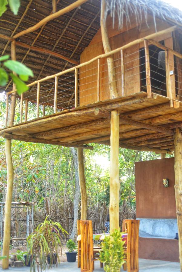 シギリヤPidurangala View Treehouseアパートメント エクステリア 写真