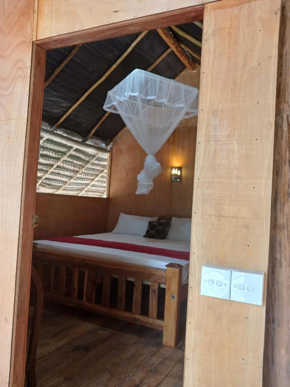 シギリヤPidurangala View Treehouseアパートメント エクステリア 写真